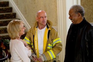 Morgan Freeman (Joe Matheson), Helen Mirren (Victoria) en Bruce Willis (Frank Moses) in RED