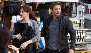 Rachel Weisz (Marta) en Jeremy Renner (Aaron Cross) in The Bourne Legacy Rachel Weisz (Marta) en Jeremy Renner (Aaron Cross) in The Bourne Legacy