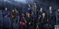 Jude Law, Ezra Miller, Claudia Kim, Zoë Kravitz, Callum Turner, Katherine Waterston, Eddie Redmayne, Dan Fogler, Alison Sudol en Johnny Depp © 2017 Warner Bros. Pictures. Jude Law, Ezra Miller, Claudia Kim, Zoë Kravitz, Callum Turner, Katherine Waterston, Eddie Redmayne, Dan Fogler, Alison Sudol en Johnny Depp © 2017 Warner Bros. Pictures.