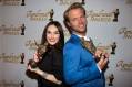 Carice van Houten en Thijs Römer met hun award (c) Arjo Frank