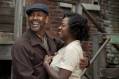 Denzel Washington en Viola Davis in Fences © 2016 Paramount Pictures