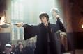 Kenneth Branagh en Daniel Radcliffe in Harry Potter and the Chamber of Secrets (2002) © 2002 Warner Bros.
