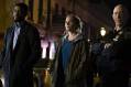 Still met Sienna Miller, Chadwick Boseman en J.K. Simmons uit 21 Bridges