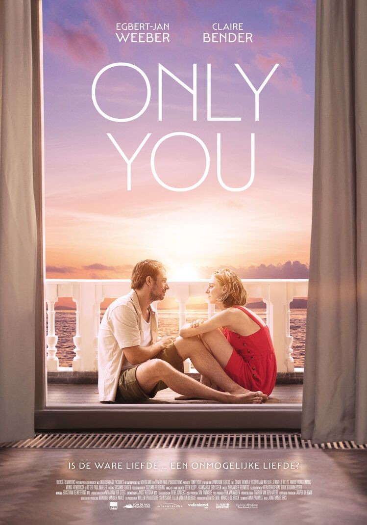 De poster van Only You