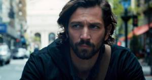 2:22: Michiel Huisman (Dylan) 2:22: Michiel Huisman (Dylan)