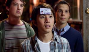 21 and Over: Skylar Astin (Casey), Justin Chon en Miles Teller 21 and Over: Skylar Astin (Casey), Justin Chon en Miles Teller