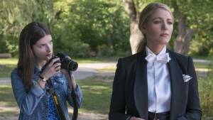 A Simple Favor: Anna Kendrick (Stephanie Smothers) en Blake Lively (Emily Nelson) A Simple Favor: Anna Kendrick (Stephanie Smothers) en Blake Lively (Emily Nelson)