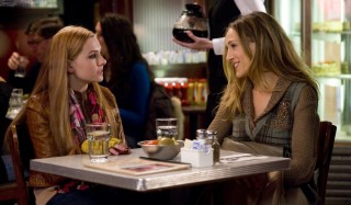 Abigail Breslin en Sarah Jessica Parker in New Year's Eve