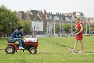 Achmed Akkabi en Sallie Harmsen in Sterke verhalen