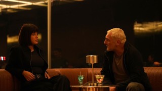 Ad�le Exarchopoulos en Gilles Lellouche in Chien 51