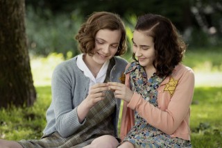 Josephine Arendsen en Aiko Beemsterboer in Mijn Beste Vriendin Anne Frank