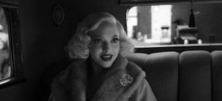 Amanda Seyfried in Mank Amanda Seyfried in Mank