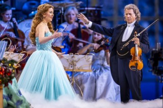 André Rieu in Andre Rieu's 2025 Christmas Concert: Merry Christmas André Rieu in Andre Rieu's 2025 Christmas Concert: Merry Christmas
