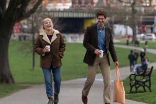 Florence Pugh en Andrew Garfield in We Live in Time