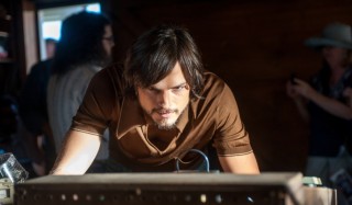 Ashton Kutcher in jOBS