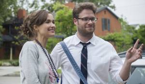 Bad Neighbours: Rose Byrne (Kelly Radner) en Zac Efron (Teddy Sanders) Bad Neighbours: Rose Byrne (Kelly Radner) en Zac Efron (Teddy Sanders)