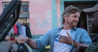 Barry Atsma in Hector and the Search for Happiness