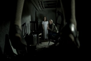 Barry Atsma en Isabelle Stokkel in Zwart water