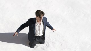Benicio Del Toro in Jimmy P.