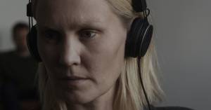Blind: Ellen Dorrit Petersen (Ingrid) Blind: Ellen Dorrit Petersen (Ingrid)