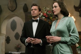 Brad Pitt en Marion Cotillard in Allied