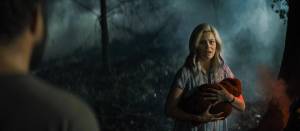 Brightburn: Elizabeth Banks (Tori Breyer) Brightburn: Elizabeth Banks (Tori Breyer)