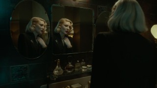 Cate Blanchett in Nightmare Alley