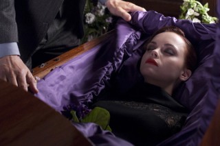 Christina Ricci in After.Life