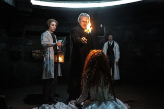 Raphael Luce, Christoph Waltz en Guillaume de Tonquédec in Dracula: A Love Tale