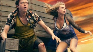 Dane DeHaan en Cara Delevingne in Valerian and the City of a Thousand Planets Dane DeHaan en Cara Delevingne in Valerian and the City of a Thousand Planets