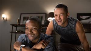 Don Jon: Rob Brown (Bobby) en Joseph Gordon-Levitt (Don Jon) Don Jon: Rob Brown (Bobby) en Joseph Gordon-Levitt (Don Jon)