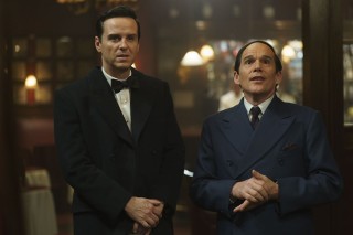 Andrew Scott en Ethan Hawke in Blue Moon