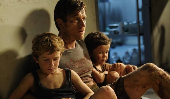 Samuel Joslin (Thomas), Ewan McGregor (Henry) en Oaklee Pendergast (Simon)