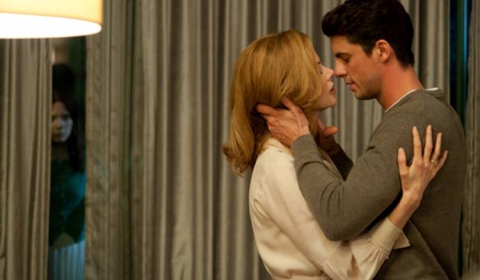 Nicole Kidman (Evelyn 'Evie' Stoker) en Matthew Goode (Uncle Charlie Stoker)