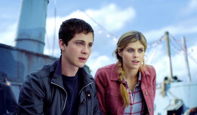 Logan Lerman (Percy Jackson) en Alexandra Daddario (Annabeth Chase)