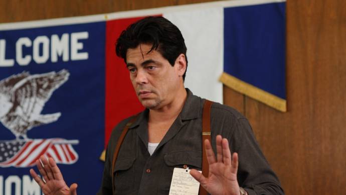 Benicio Del Toro (Jimmy Picard)