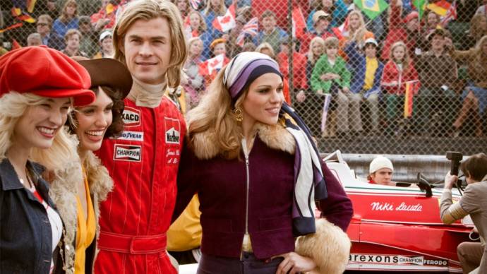 Chris Hemsworth (James Hunt) en Joséphine de La Baume (Agnes Bonnet)