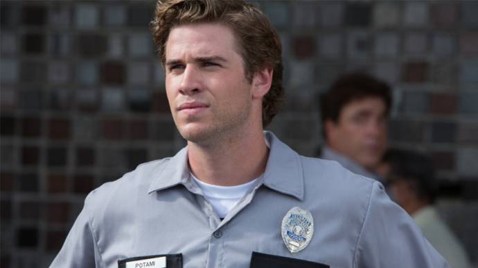 Liam Hemsworth (Chris Potamitis)