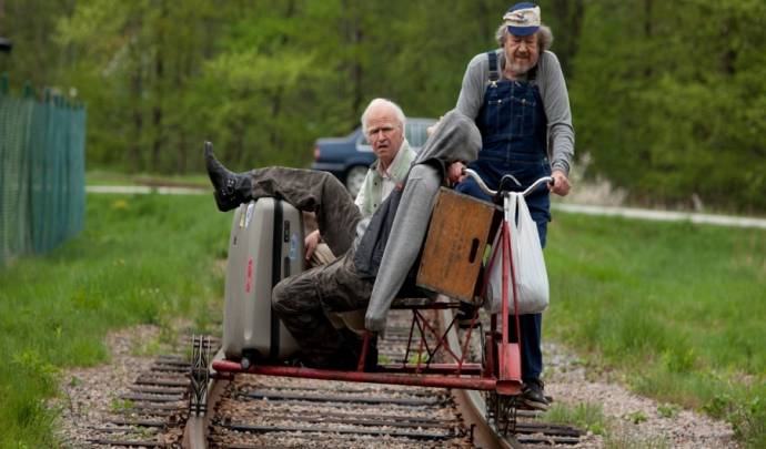 Hundraåringen som klev ut genom fönstret och försvann filmstill