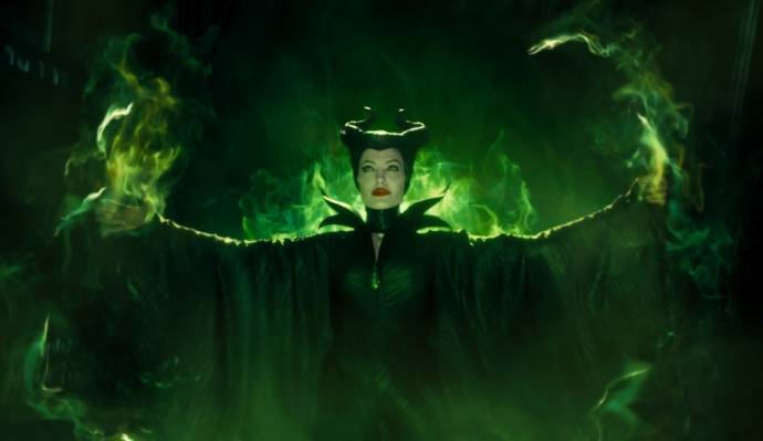 Angelina Jolie (Maleficent)