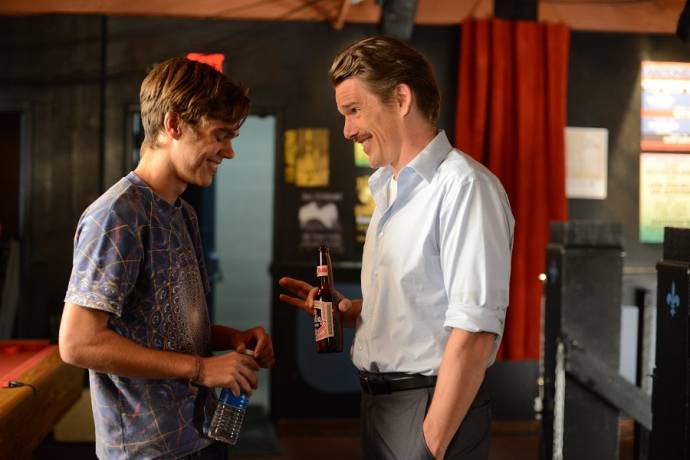 Ellar Coltrane (Mason (as Ellar Salmon)) en Ethan Hawke (Mason Sr.)