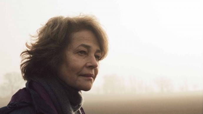 Charlotte Rampling (Kate Mercer)