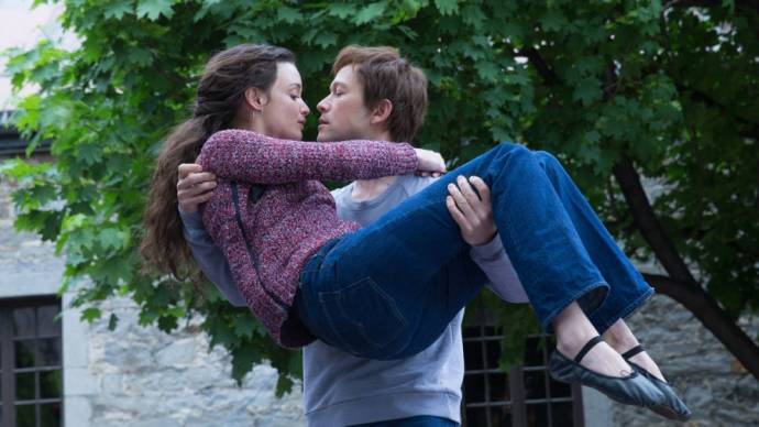 Charlotte Lebon en Joseph Gordon-Levitt (Philippe Petit)