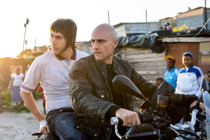 Sacha Baron Cohen (Norman 'Nobby' Grimsby) en Mark Strong (Agent Sebastian Grimsby)