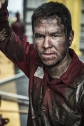 Mark Wahlberg in Deepwater Horizon Mark Wahlberg in Deepwater Horizon