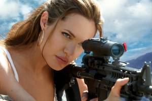 Angelina Jolie (Jane Smith) in Mr. and Mrs. Smith