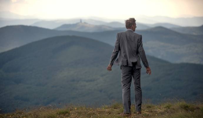 Peter van den Begin (King Nicolas III) in King of the Belgians