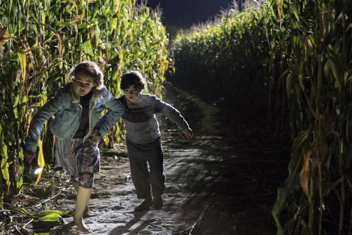Millicent Simmonds en Noah Jupe Noah Jupe