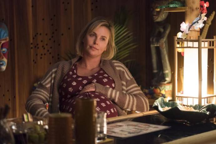 Charlize Theron (Marlo)