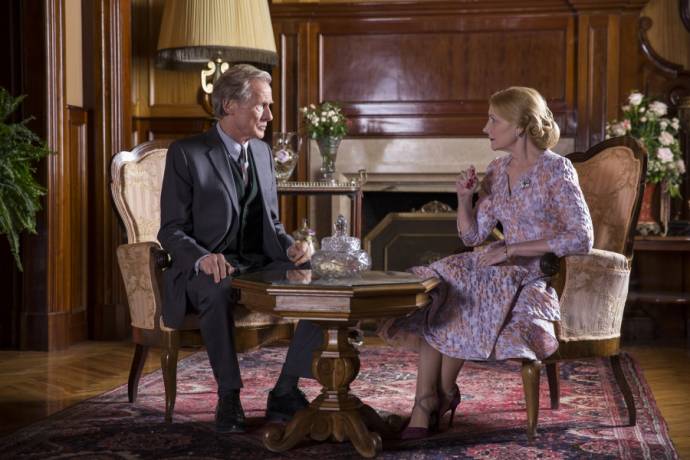 Bill Nighy (Edmund Brundish) en Patricia Clarkson (Violet Gamart)